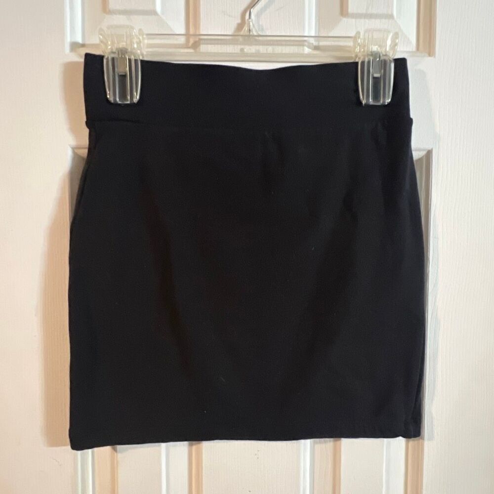 Twenty One Women's Black Cotton Blend Stretchy Pencil Mini Skirt Size Small